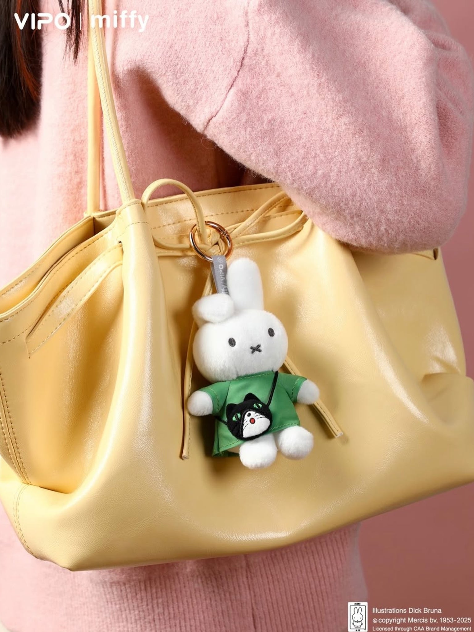 Miffy Travel Series Bag Hanger Blind Box - ActionCity