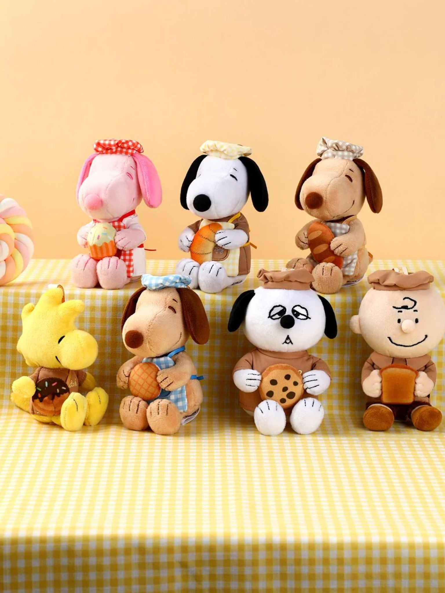 VIPO x Peanuts Bakery Plush Keychain Blind Box - ActionCity