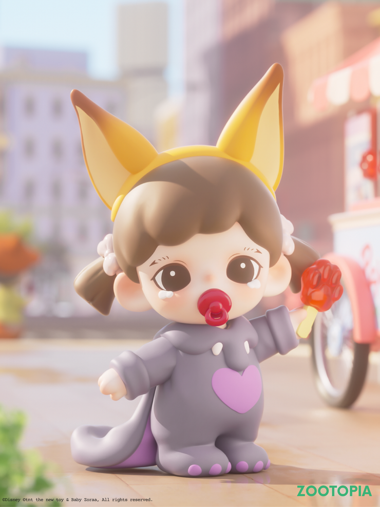 [Pre-Order] Zoraa loves Finnick Figurine