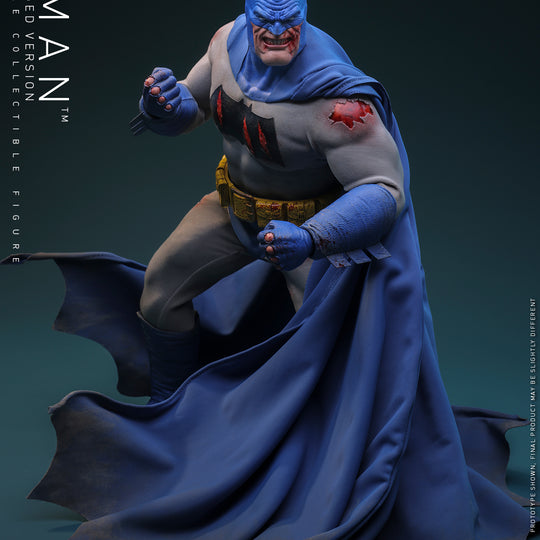 [Pre-Order] CMS031 – Batman: The Dark Knight™ Returns - 1/6th scale Batman™ (Battle Damaged Version) Collectible Figure