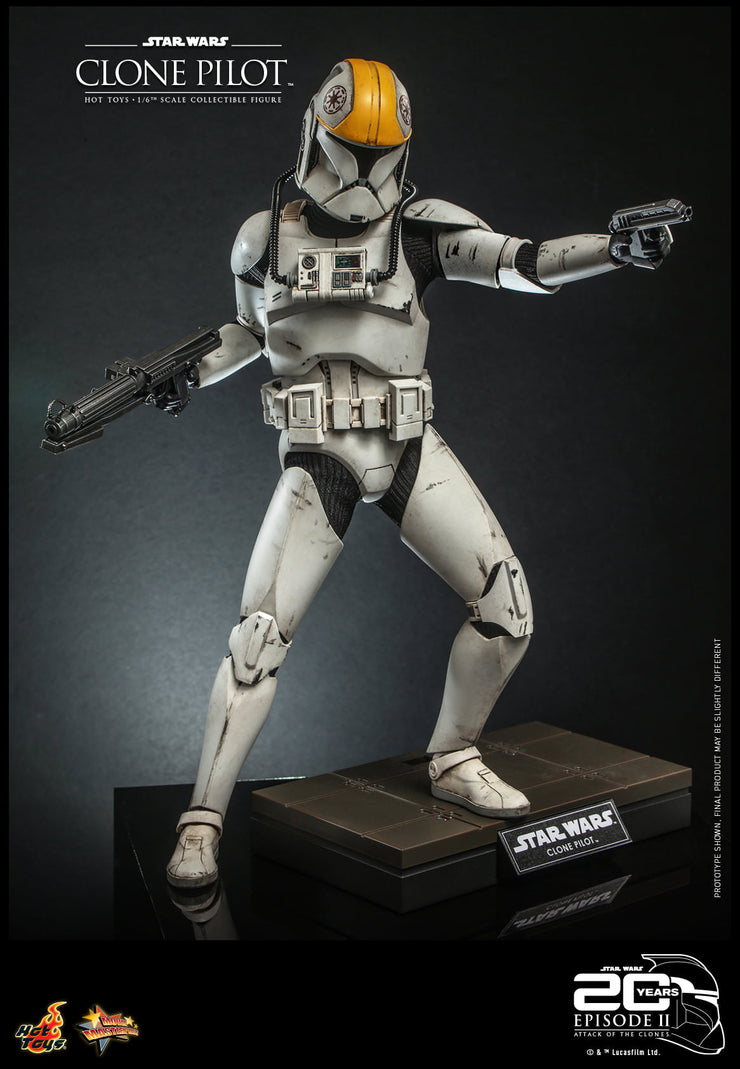 MMS648 - Star Wars Episode II: Attack of the Clones - 1/6th scale Clone Pilot Collectible Figure