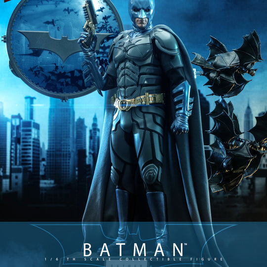 MMS697 - WB 100 - 1/6th scale Batman Collectible Figure [Hot Toys Exclusive]