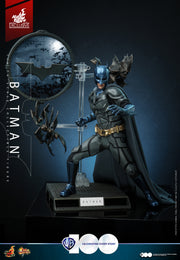 [Pre-Order] MMS697 - WB 100 - 1/6th scale Batman Collectible Figure [Hot Toys Exclusive]