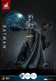 [Pre-Order] MMS697 - WB 100 - 1/6th scale Batman Collectible Figure [Hot Toys Exclusive]