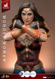 [Pre-Order] MMS698 - WB 100 - Wonder Woman Collectible Figure 1/6th scale [Hot Toys Exclusive]