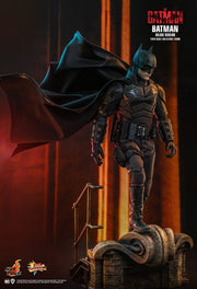 MMS639 - The Batman - 1/6th scale Batman Collectible Figure (Deluxe Version)