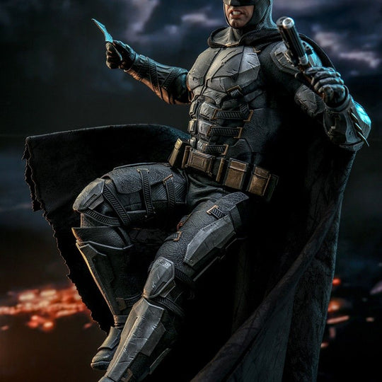 TMS085 - 1/6th scale Batman (Tactical Batsuit Version)