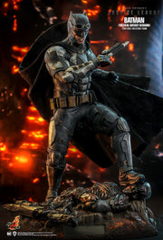 TMS085 - 1/6th scale Batman (Tactical Batsuit Version)