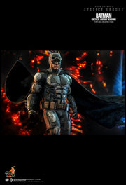TMS085 - 1/6th scale Batman (Tactical Batsuit Version)