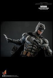 TMS085 - 1/6th scale Batman (Tactical Batsuit Version)