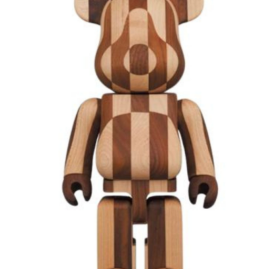 Bearbrick Karimoku Longitudinal Chess 400%