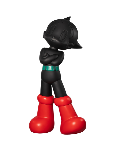 TZKH-018F - VINYL - Astro Boy Cross Arms - Black – ActionCity