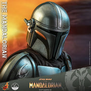 QS016 - Star Wars™ The Mandalorian™ - 1/4th scale The Mandalorian & The Child Collectible Set