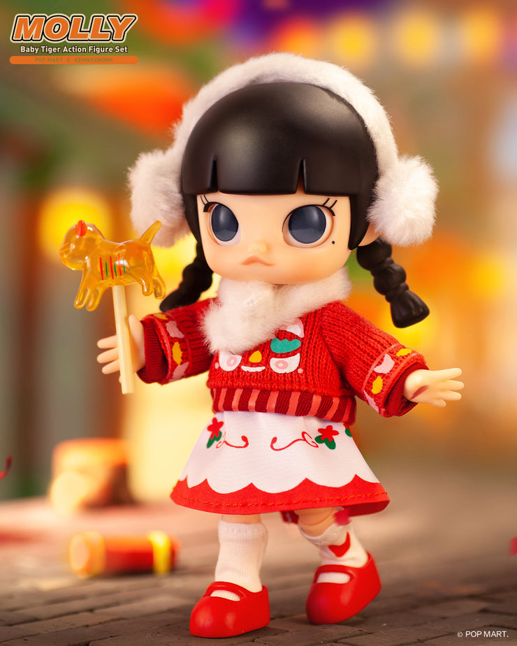 POP MART Molly Baby Tiger Action Big Figure