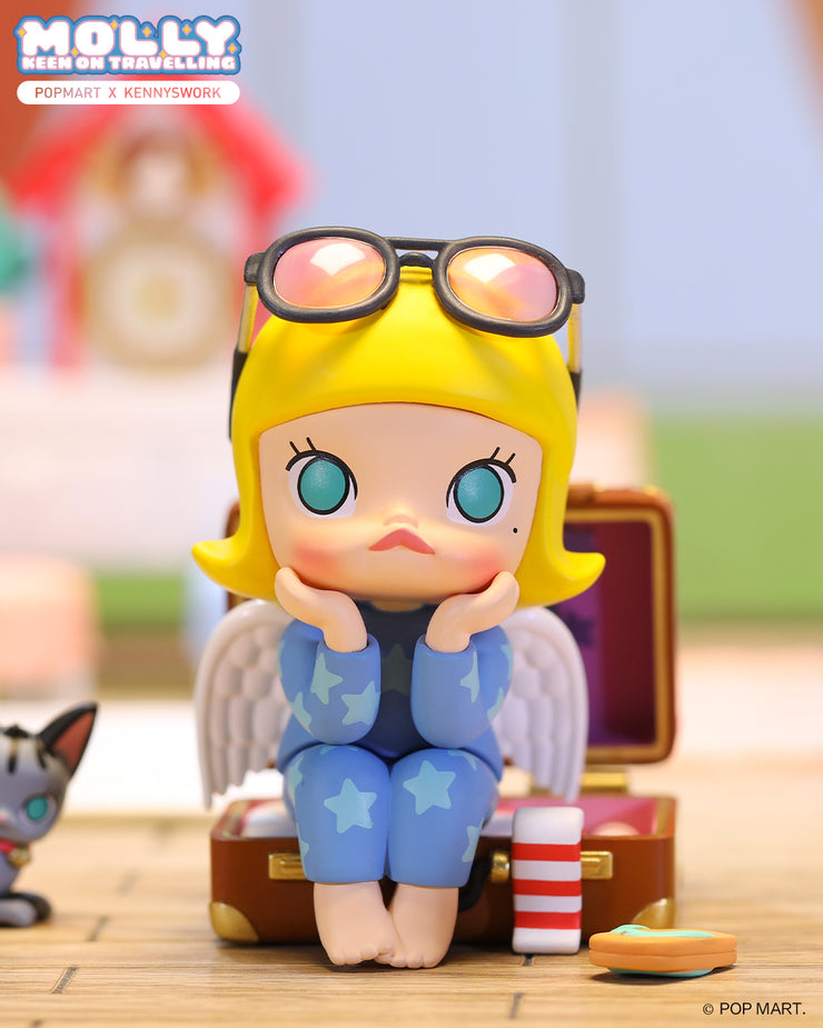POP MART Molly Keen On Travelling Figurine