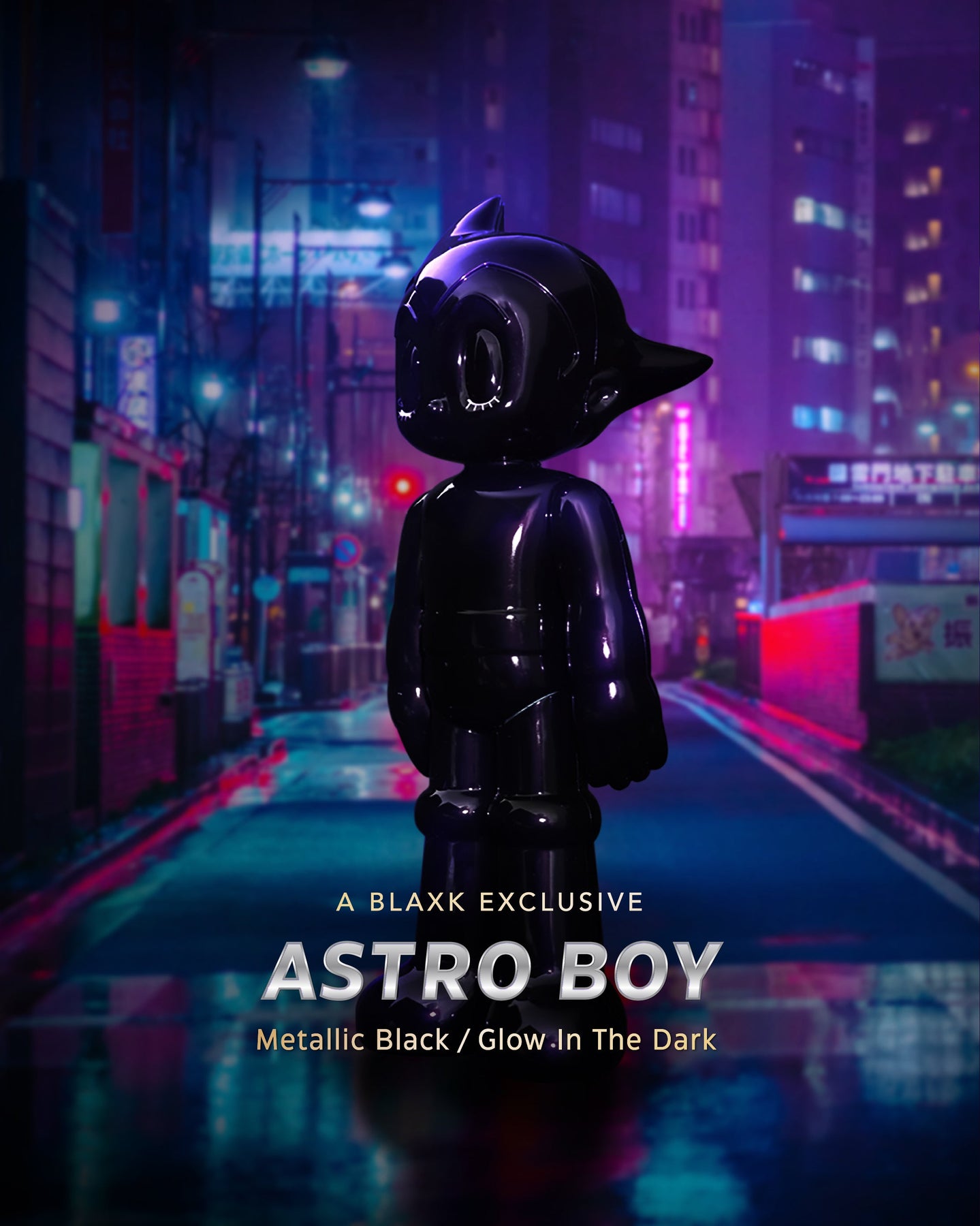 A BLAXK Exclusive Astro Boy Metallic Black / Glow In The Dark 