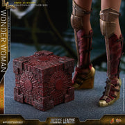 MMS451 - Justice League - 1/6th Scale Wonder Woman (Deluxe Version)