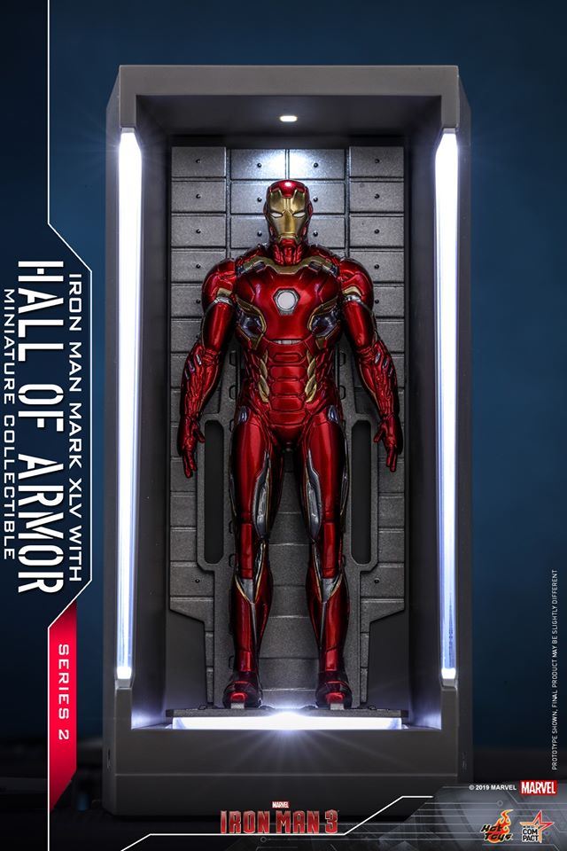 MMSC014 - Iron Man Mark XLV With Hall Of Armor Miniature Collectible - ActionCity