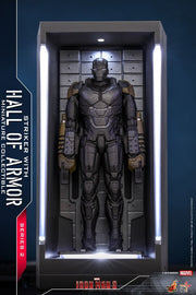 MMSC017 - Iron Man Striker With Hall Of Armor Miniature Collectible - ActionCity