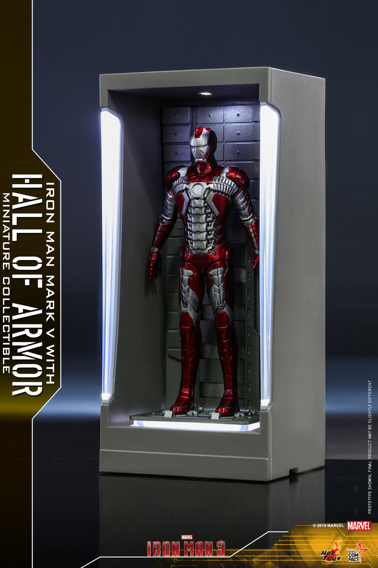 MMSC009 - Iron Man Mark V with Hall of Armor Miniature Collectible (BGCO) - ActionCity