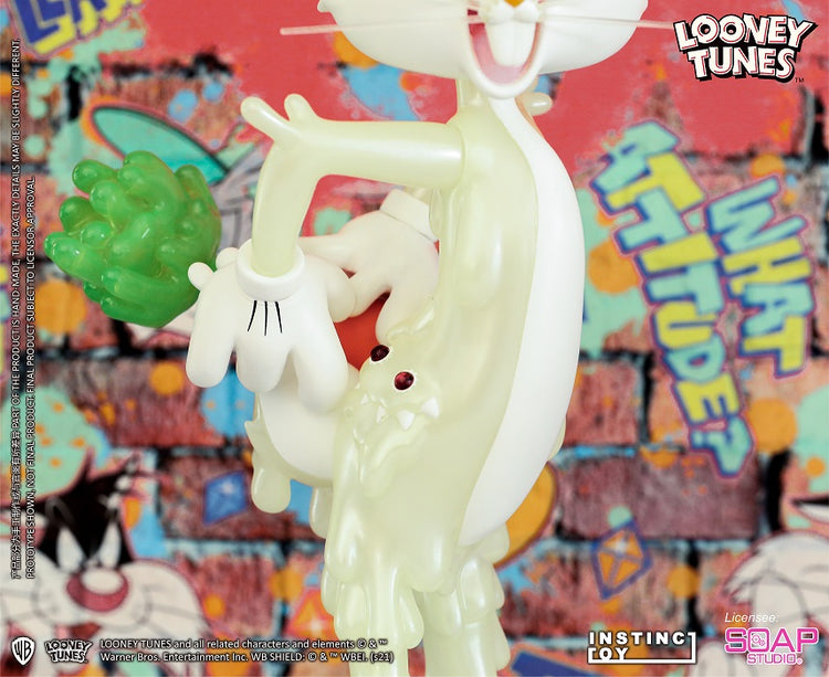 AM019G - Looney Tunes Erosion Bugs Bunny Figure (GID Ver