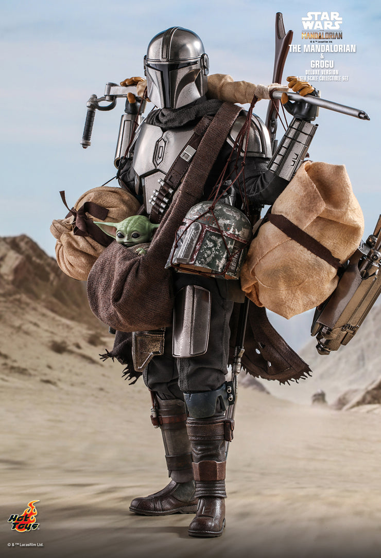 TMS052 The Mandalorian: 1/6th scale The Mandalorian and Grogu 