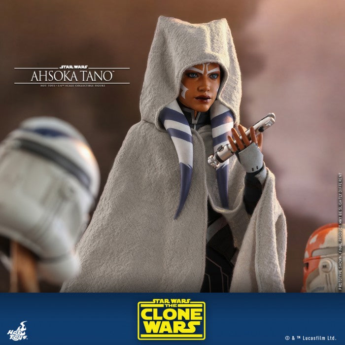 TMS021 - Star Wars: The Clone Wars™ - 1/6th scale Ahsoka Tano™ Collectible Figure