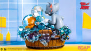 CA124 Tom and Jerry - Bath Time Statue